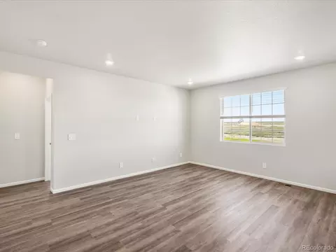 9069 Pitkin St, Commerce City, CO 80022 photo 14