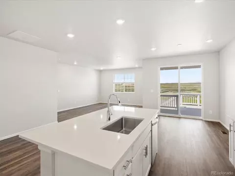 9069 Pitkin St, Commerce City, CO 80022 photo 17