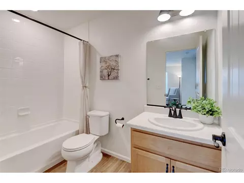 2463 Alpine St, Longmont, CO 80504 photo 16