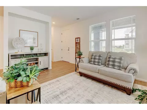 2463 Alpine St, Longmont, CO 80504 photo 4