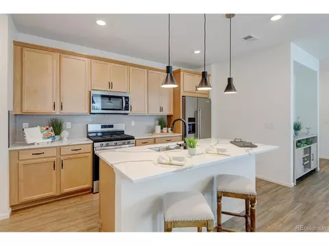 2463 Alpine St, Longmont, CO 80504 photo 9
