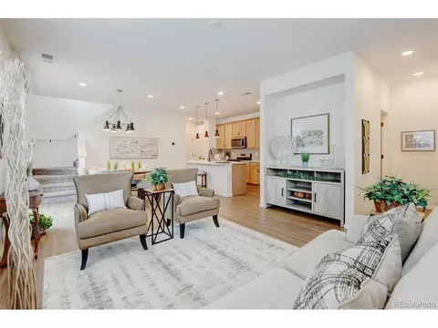 2463 Alpine St, Longmont, CO 80504 photo 5