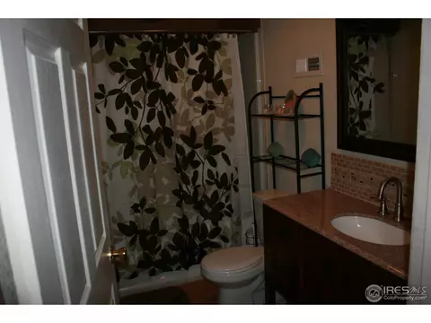 855 E 20th St Ln, Greeley, CO 80631 photo 9