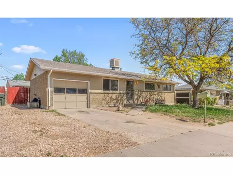 3014 Lakeside Dr, Evans, CO 80620