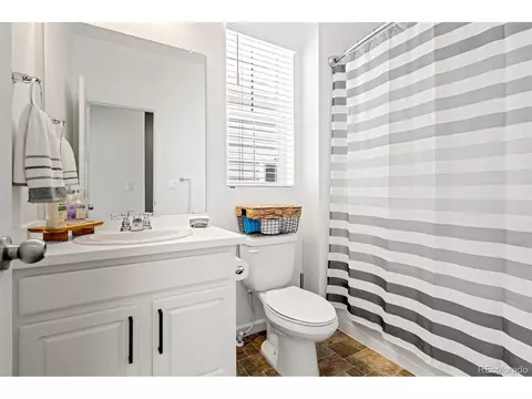 27867 E 8th Ave, Aurora, CO 80018 photo 24