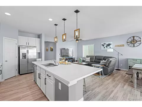 27867 E 8th Ave, Aurora, CO 80018 photo 11