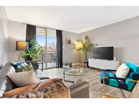 1200 Vine St #5G, Denver, CO 80206