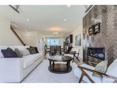 19502 E Sunset Cir, Centennial, CO 80015 photo 9