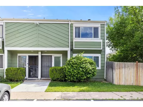 12120 E Kepner Pl, Aurora, CO 80012