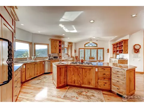 19091 Stone Gate Dr, Morrison, CO 80465 photo 8