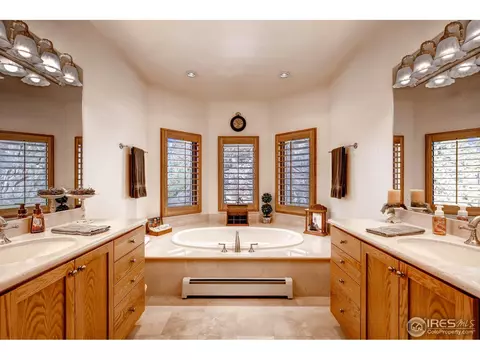 19091 Stone Gate Dr, Morrison, CO 80465 photo 10