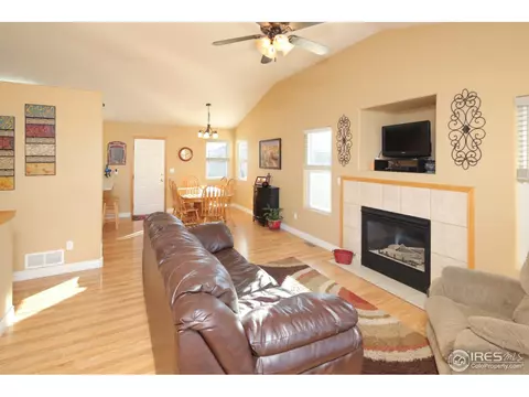 607 Meadow Dr, Windsor, CO 80550 photo 2