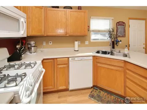 607 Meadow Dr, Windsor, CO 80550 photo 11