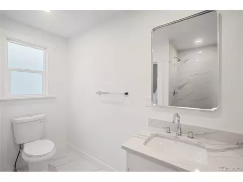 4644 Leaf Ct, Denver, CO 80216 photo 13
