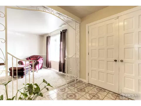 8237 Teller Ct, Arvada, CO 80003 photo 2