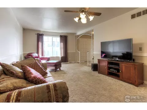 8237 Teller Ct, Arvada, CO 80003 photo 3