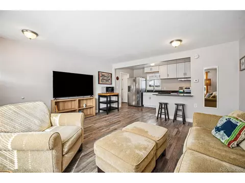 1734 Kingston St, Aurora, CO 80010