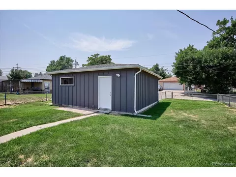 3283 Ivanhoe St, Denver, CO 80207 photo 27