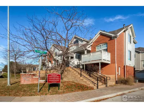 16901 E Warren Pl #C, Aurora, CO 80013 photo 1