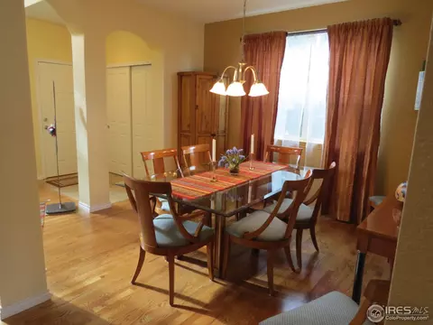 106 Bohn Ct, Lyons, CO 80540 photo 2