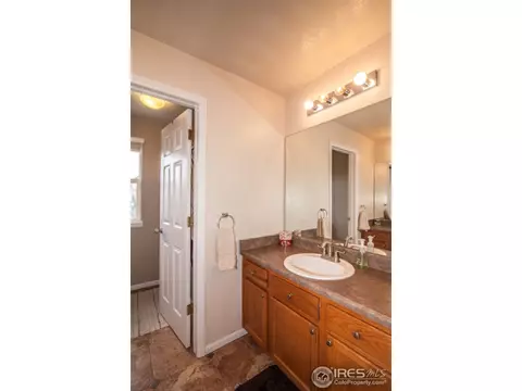 2201 E 128th Ave, Thornton, CO 80241 photo 16