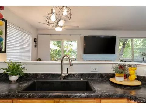 2024 E 103rd Ave, Thornton, CO 80229 photo 11