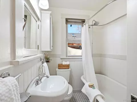 Bath - 4301 Eliot St, Denver, CO 80211 photo 1 of 3