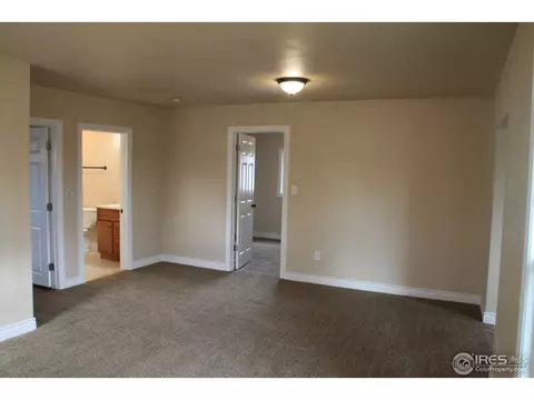 261 7th St, Frederick, CO 80530 photo 3