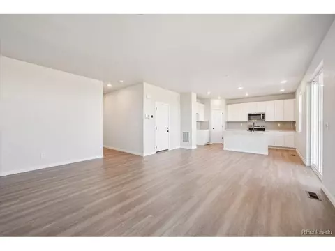 Living - 22687 E 47th Pl, Aurora, CO 80019 photo 4 of 5