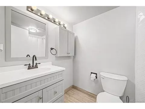 Bath - 11891 Madison Pl, Thornton, CO 80233 photo 2 of 2