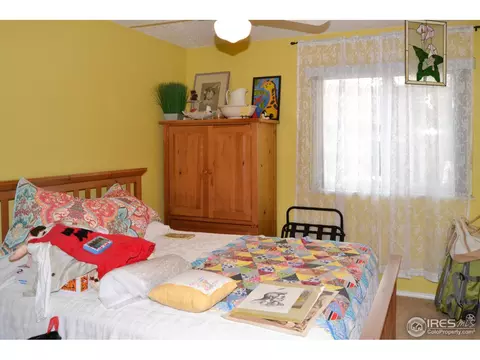 332 Eagle Ct, Longmont, CO 80504 photo 6