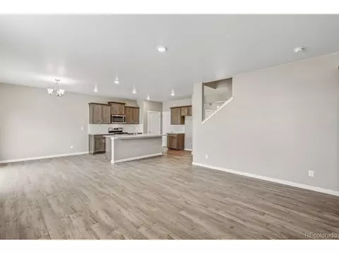 413 Starling Ln, Johnstown, CO 80534 photo 4