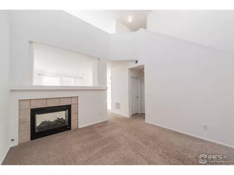 2550 E 136th Pl, Thornton, CO 80602 photo 4