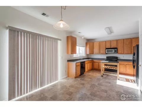 2550 E 136th Pl, Thornton, CO 80602 photo 5