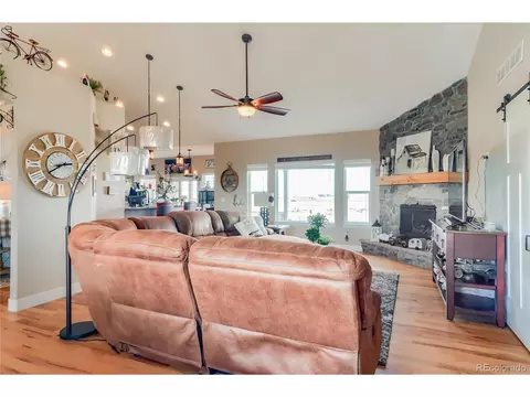 50111 E Maplewood Pl, Bennett, CO 80102 photo 17