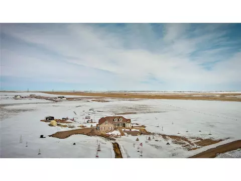 50111 E Maplewood Pl, Bennett, CO 80102 photo 3