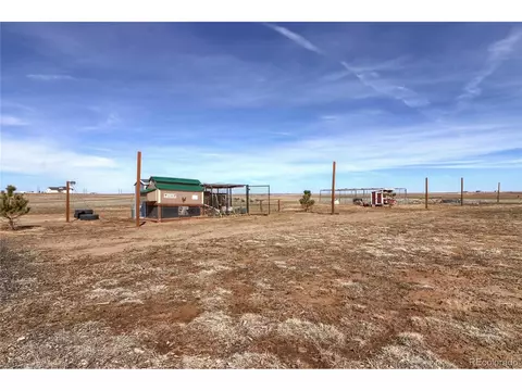 50111 E Maplewood Pl, Bennett, CO 80102 photo 38