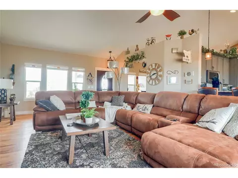 50111 E Maplewood Pl, Bennett, CO 80102 photo 18