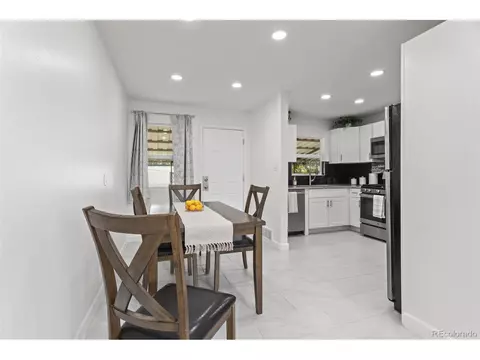 875 Lima St, Aurora, CO 80010 photo 7