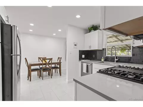 875 Lima St, Aurora, CO 80010 photo 10