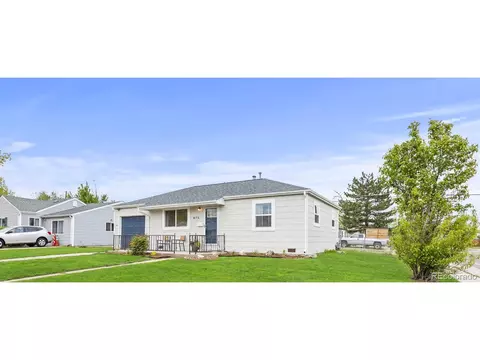 875 Lima St, Aurora, CO 80010 photo 3