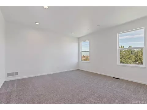 19319 E Dickenson Pl, Aurora, CO 80013 photo 18