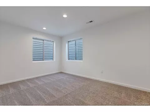 19319 E Dickenson Pl, Aurora, CO 80013 photo 23