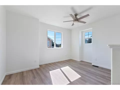 19319 E Dickenson Pl, Aurora, CO 80013 photo 13