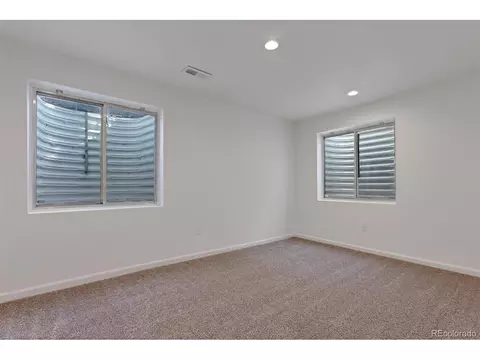 19319 E Dickenson Pl, Aurora, CO 80013 photo 24
