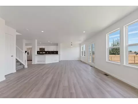 19319 E Dickenson Pl, Aurora, CO 80013 photo 11