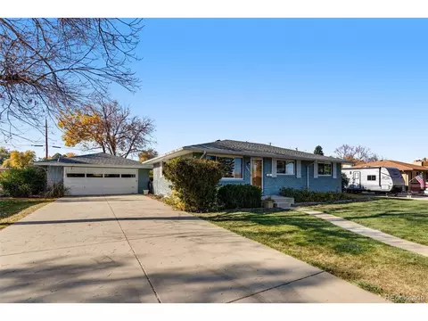 5037 S Linden Dr, Englewood, CO 80110