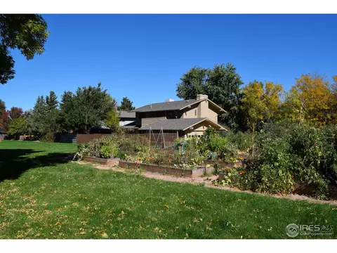 235 Pawnee Dr, Boulder, CO 80303 photo 3