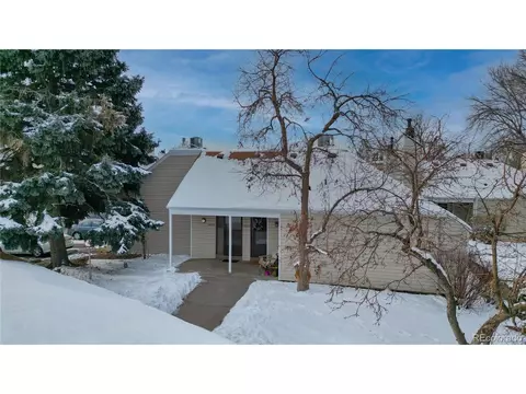 2620 S Xanadu Way #B, Aurora, CO 80014