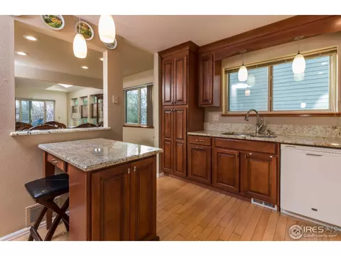 108 Huron Ct, Boulder, CO 80303 photo 5